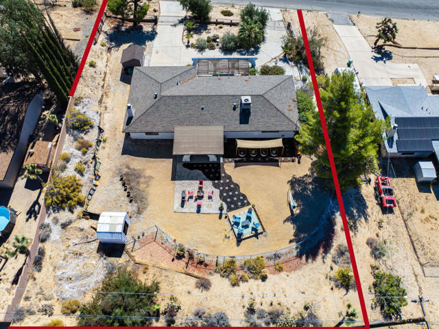 7616 Fairway Drive, Yucca Valley CA: https://media.crmls.org/mediaz/573356e0-a825-4c02-a663-dc891a99c9ae.jpg