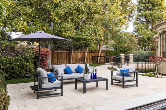 8 Reyna Place, Menlo Park CA: https://media.crmls.org/mediaz/5733a7f1-9c0e-44bd-9e16-d5cf12373a5d.jpg