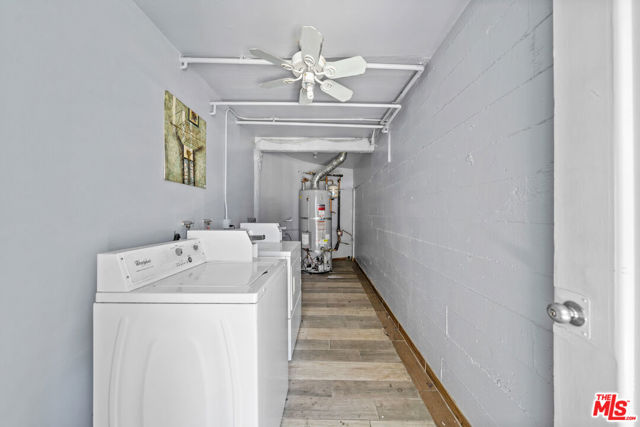 8555 Sherwood Drive, West Hollywood CA: https://media.crmls.org/mediaz/57341c43-2d18-4f48-82c5-869a4f72189f.jpg