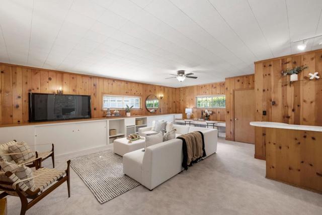 2 Corte Camellia, Millbrae CA: https://media.crmls.org/mediaz/57345b57-56ee-40bf-b053-1549fa61d5e3.jpg