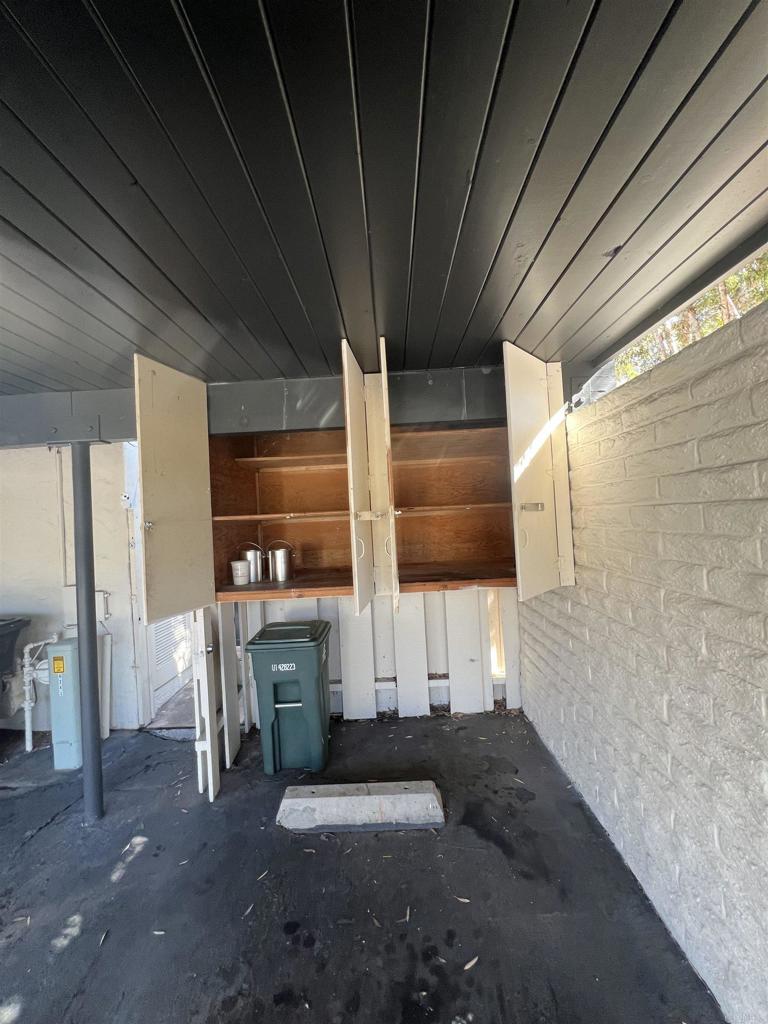 4241 Loma Riviera Lane - photo 10