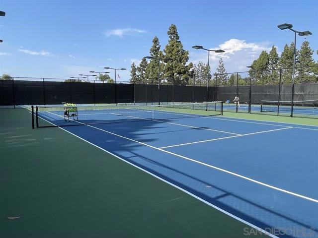 17521 Hada Dr, San Diego CA: https://media.crmls.org/mediaz/573489b4-ed75-4e6f-b2d8-b7d92dace451.jpg
