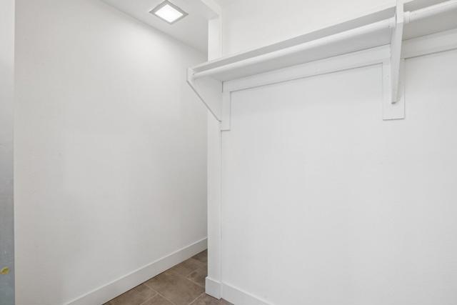 Image 25 of 47 For 2727 Sierra Madre  5