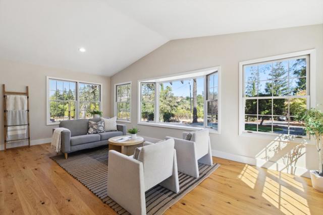 16035 Oak Glen Avenue, Morgan Hill CA: https://media.crmls.org/mediaz/573649e8-f058-4aad-b77c-0cf91d61b728.jpg