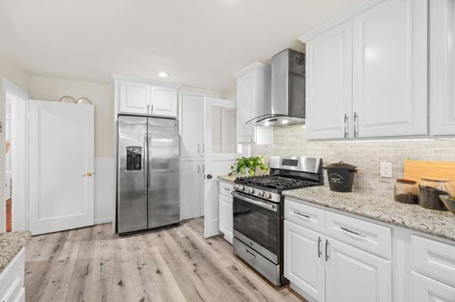 15603 Benedict Lane, Los Gatos CA: https://media.crmls.org/mediaz/573906a8-10e9-46cd-9c9b-fb92436b5d98.jpg