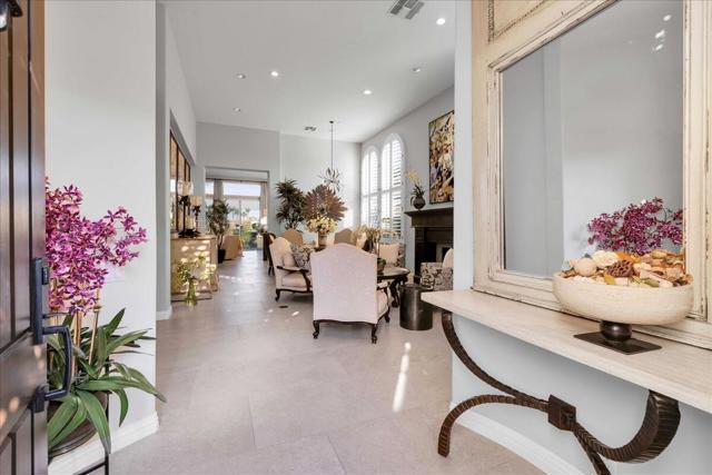 48385 Vista Calico, La Quinta CA: https://media.crmls.org/mediaz/5739dc67-9b36-4cc8-9552-65da3282a97e.jpg