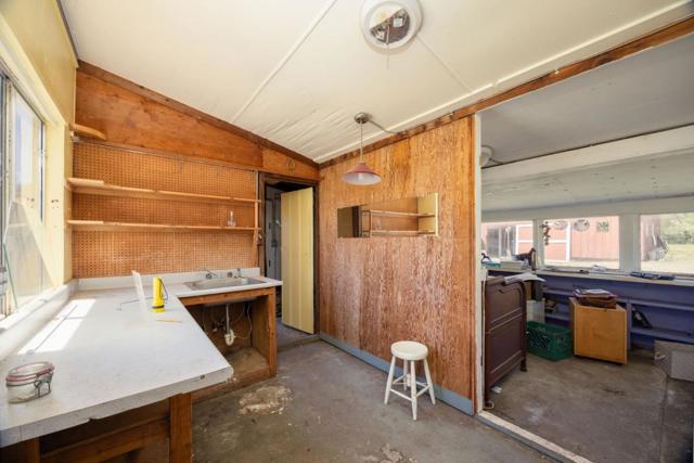 1650 Stage Road, Pescadero CA: https://media.crmls.org/mediaz/5739fff5-f256-44e6-9e8d-ec9562044b4e.jpg