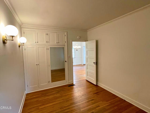 Detail Gallery Image 12 of 24 For 31 Oak Knoll Gardens Dr, Pasadena,  CA 91106 - 2 Beds | 2 Baths