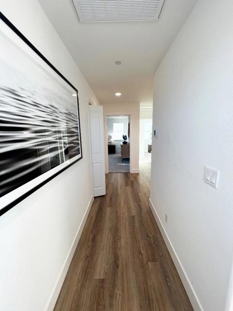 1183 Scout Peak Way, Hollister CA: https://media.crmls.org/mediaz/573bbf4e-41bc-4c09-b692-9beabe0ac3e2.jpg