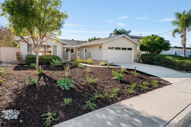 7414 Margerum, San Diego CA: https://media.crmls.org/mediaz/573d3aa2-2bc6-48bd-8224-60113afdbd36.jpg