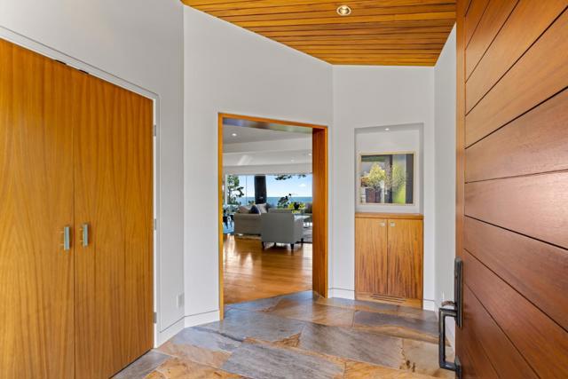 24497 San Mateo Avenue, Carmel CA: https://media.crmls.org/mediaz/573dc1c5-e30a-426e-99e7-fad33c85fb6e.jpg