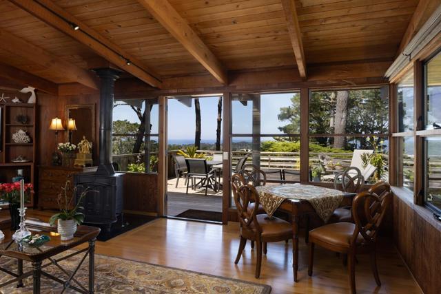 799 Parcel Street, Monterey CA: https://media.crmls.org/mediaz/573ecc5b-4f95-429f-b1e0-84ae162209cb.jpg