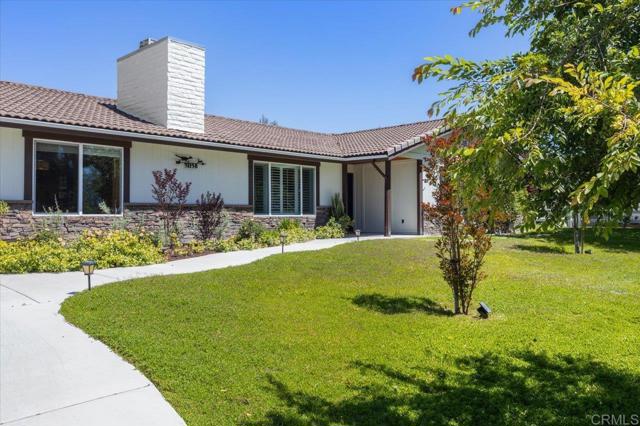 31158 Del Rey Road, Temecula CA: https://media.crmls.org/mediaz/573f51b0-be18-4403-913c-20ca100e2301.jpg