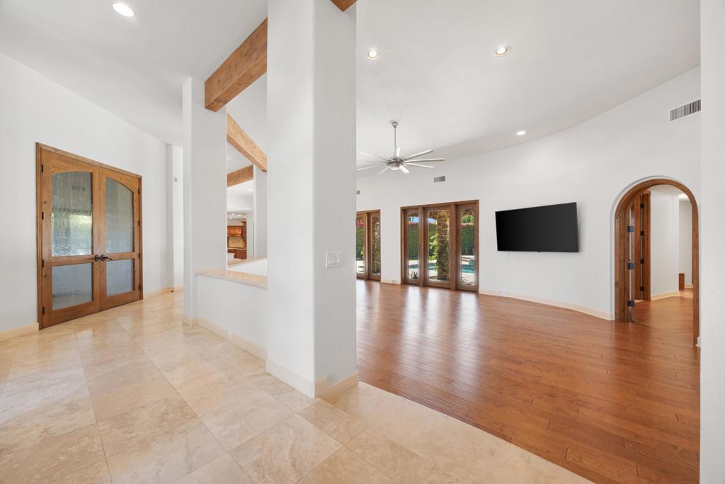 MLS #219144588DA image #9