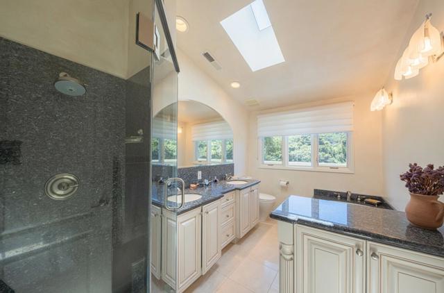 397 B Corral De Tierra Road,  CA: https://media.crmls.org/mediaz/57404295-48e5-467b-a223-2045c0bcadf2.jpg