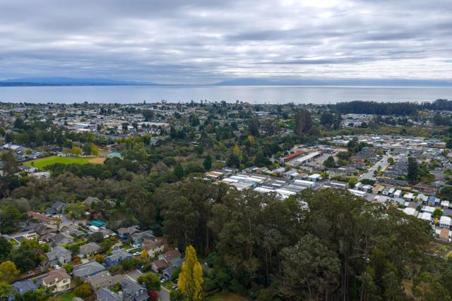 2655 Brommer Street, Santa Cruz CA: https://media.crmls.org/mediaz/57405728-b448-4a58-99b6-979bd05f86f4.jpg