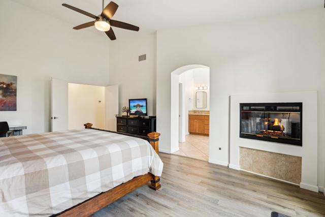 110 Celano Circle, Palm Desert CA: https://media.crmls.org/mediaz/5740f28c-7125-4beb-836a-6375c1cceb69.jpg