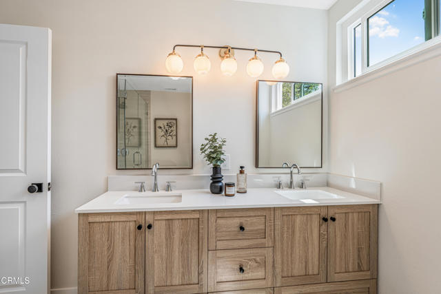 308 Calle Converse, Camarillo CA: https://media.crmls.org/mediaz/57414299-7bfe-4623-bec5-8f513da1b2cd.jpg