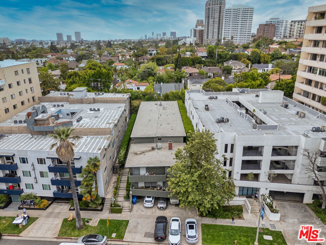 1357 1361 S Beverly Glen Boulevard, Los Angeles CA: https://media.crmls.org/mediaz/5741a896-ea9d-4dcb-b6c6-9713d2cb4516.jpg