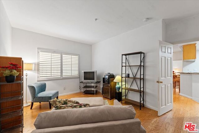 1342 N Sierra Bonita Avenue, West Hollywood CA: https://media.crmls.org/mediaz/5741a900-959e-479e-ab7c-b3c66c7138ba.jpg