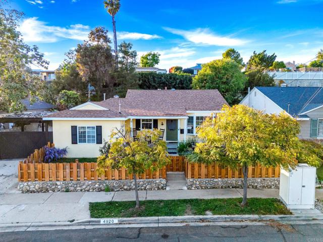 4920 Elsa Road, San Diego CA: https://media.crmls.org/mediaz/57436ee9-3752-4892-adef-e9b1ea959544.jpg