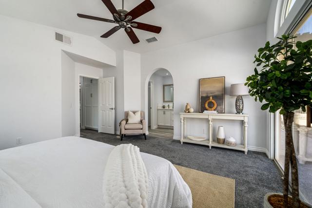 44345 Willow Circle, La Quinta CA: https://media.crmls.org/mediaz/57442463-3213-480e-a5a8-16a074af8a9c.jpg