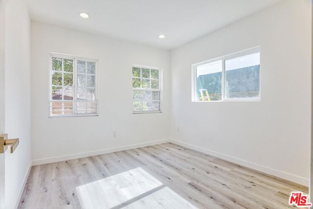 158 N Edgemont Street, Los Angeles CA: https://media.crmls.org/mediaz/57451d56-48bb-40f0-b1fd-461e4b8f70a0.jpg