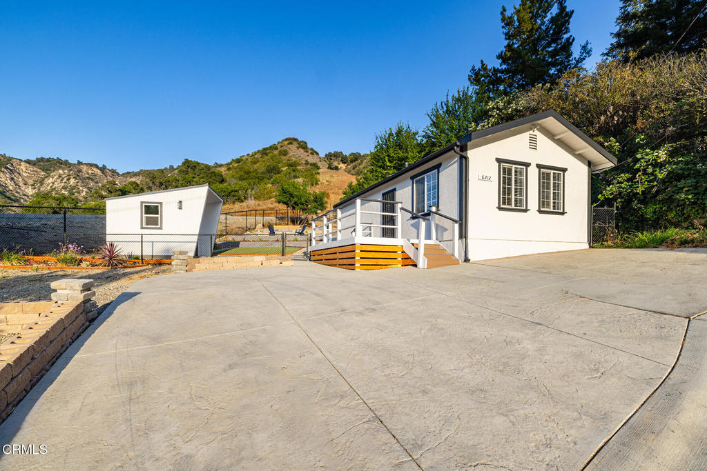 8212 Parkview Drive