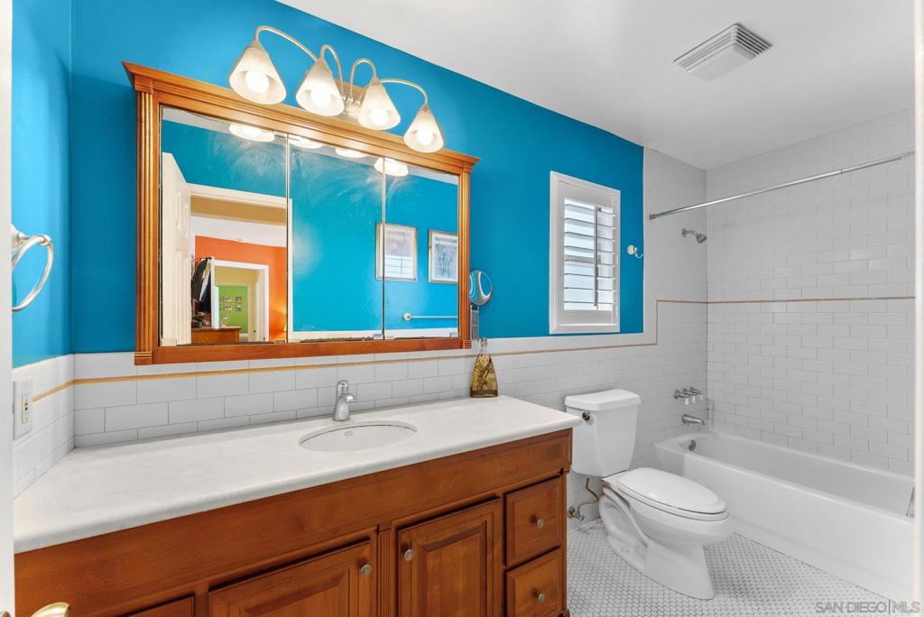 5025 Dick St - photo 12