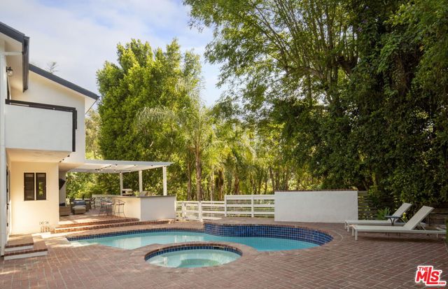 2625 Nichols Canyon Road, Los Angeles CA: https://media.crmls.org/mediaz/574b7387-56b4-40ff-8779-6e36113c6c67.jpg