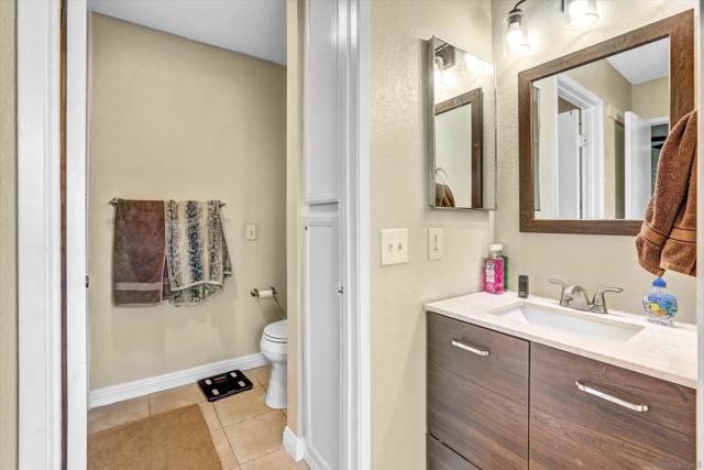 2877 47Th St, San Diego CA: https://media.crmls.org/mediaz/574b912f-832c-48be-9e19-f4b51f9b1b35.jpg