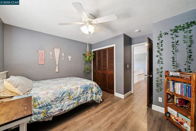 4813 Carrington Dr, Oakley CA: https://media.crmls.org/mediaz/574c3588-6c98-47b9-9dfa-2da40ce8a2ab.jpg