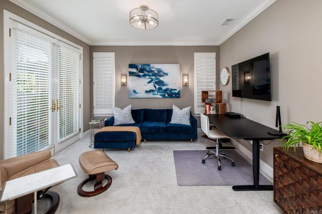 Detail Gallery Image 5 of 46 For 3596 Torrey View Ct, San Diego,  CA 92130 - 4 Beds | 3/1 Baths