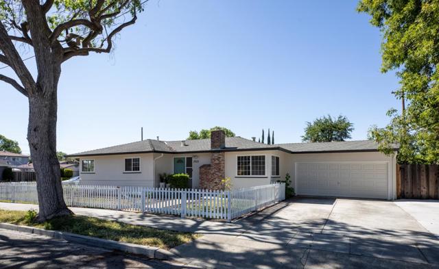 2923 Cabrillo Avenue, Santa Clara CA: https://media.crmls.org/mediaz/574d7ef0-4a5f-4cfe-94e0-dc7c77b20d25.jpg