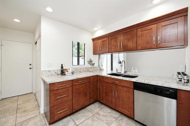 Detail Gallery Image 5 of 48 For 28763 Conejo View Dr, Agoura Hills,  CA 91301 - 3 Beds | 1/1 Baths