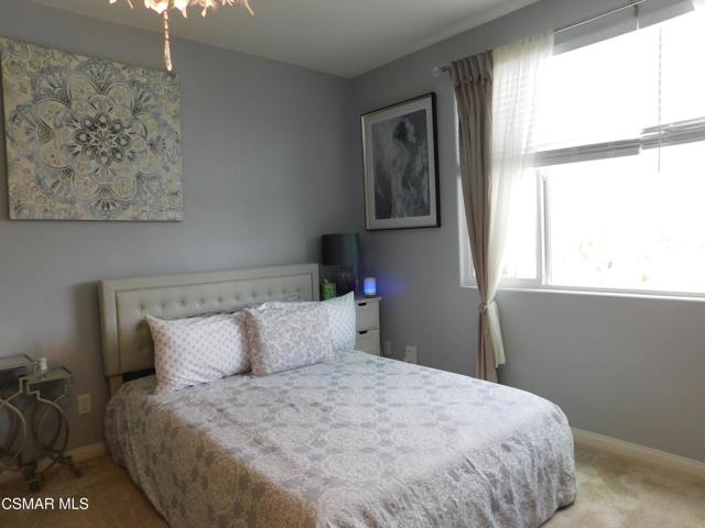 249 Morro Way, Simi Valley CA: https://media.crmls.org/mediaz/574eab51-439c-44af-a5c0-a2cbcb9a5736.jpg