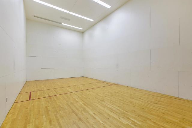 6635 Caminito Scioto, La Jolla CA: https://media.crmls.org/mediaz/574f548b-35dd-4ea0-8c1c-292307424519.jpg