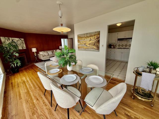 95 Clearview Drive, Daly City CA: https://media.crmls.org/mediaz/574f8ec6-912d-44cd-b3bb-90c5ccbd0eb9.jpg