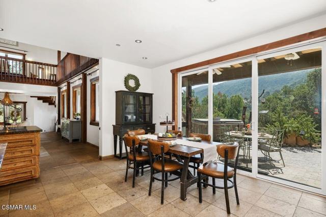1203 Casa Grande Drive, Simi Valley CA: https://media.crmls.org/mediaz/574fa97c-c75f-432e-9511-2e9296b8644c.jpg