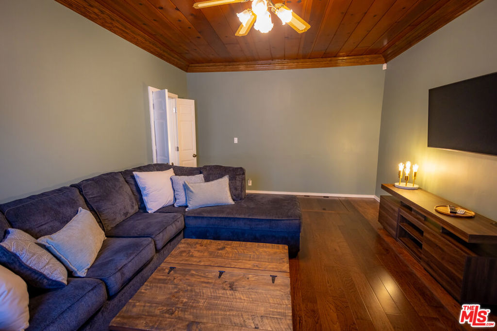 MLS #25611563 image #33