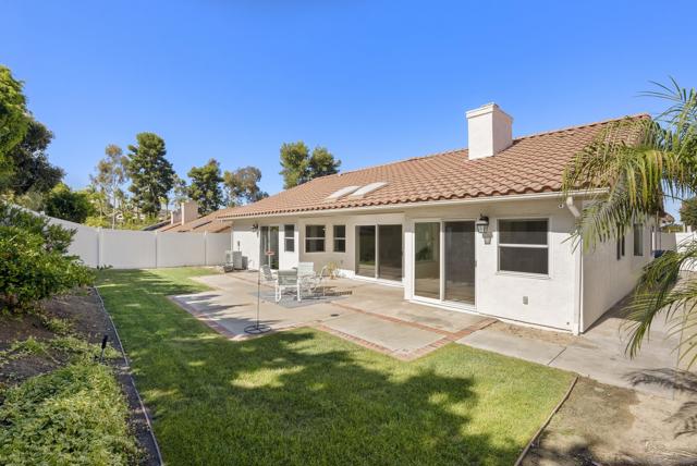 1458 Clark Court, Vista CA: https://media.crmls.org/mediaz/575187d3-cd9e-4f29-b0e0-5e327dead308.jpg