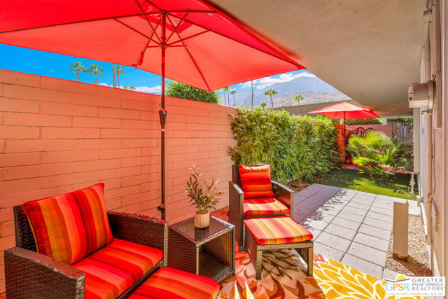 2285 S Calle Palo Fierro, Palm Springs, CA 92264