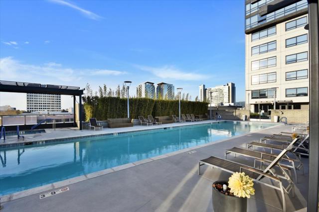 88 E San Fernando Street, San Jose CA: https://media.crmls.org/mediaz/5754c9c7-62af-45c9-b943-22fd37df2176.jpg