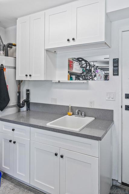 3458 Voyager Cir, San Diego CA: https://media.crmls.org/mediaz/5756491f-c03f-4624-8fe6-278d19ffa68e.jpg