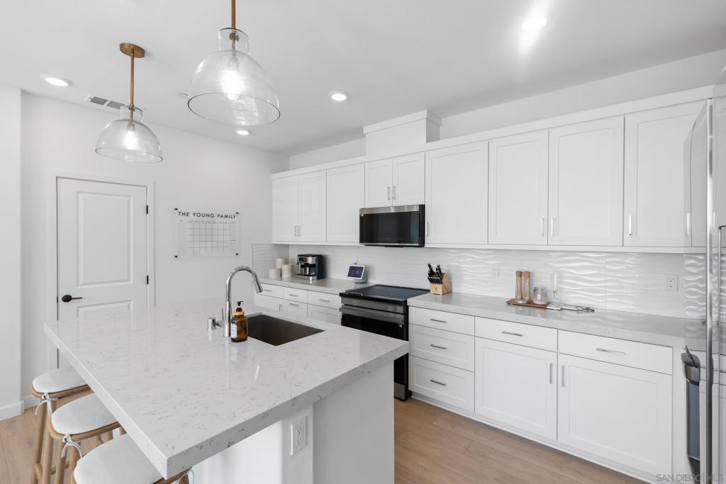 12092 Riley Ln - photo 3