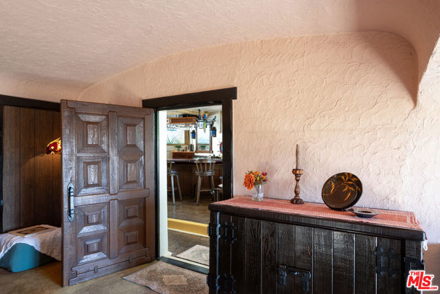 769 Bonita Drive, South Pasadena CA: https://media.crmls.org/mediaz/575a2926-1fc2-4bf2-8872-03e7c3d86e8f.jpg