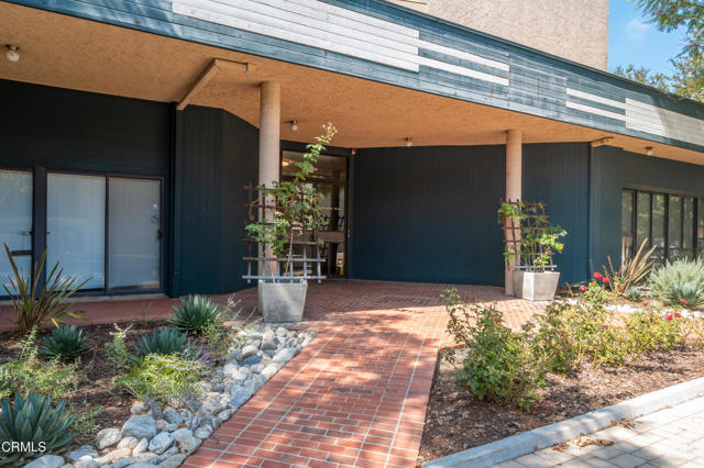 Detail Gallery Image 34 of 49 For 4499 via Marisol #124,  Los Angeles,  CA 90042 - 2 Beds | 1 Baths