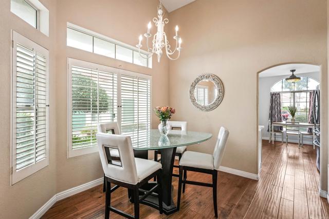 Detail Gallery Image 11 of 54 For 3315 Tripoli, Oceanside,  CA 92056 - 2 Beds | 2/1 Baths