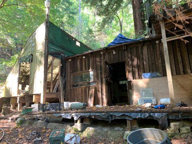 855 LOGANS CRK Road, Boulder Creek CA: https://media.crmls.org/mediaz/575cc48b-b04d-403f-9e5c-85f2939c4826.jpg