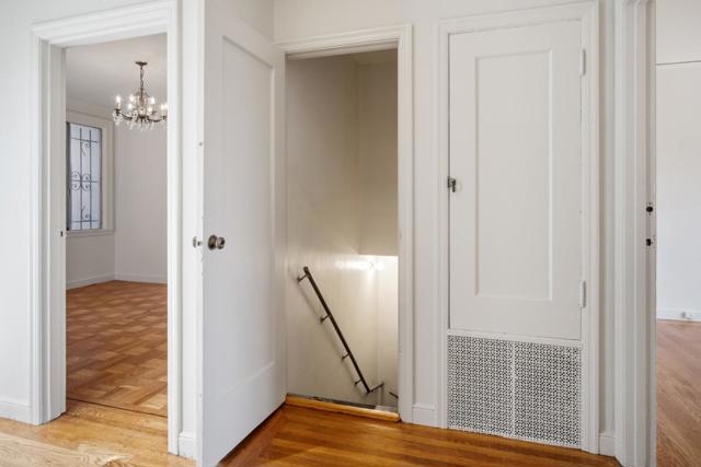 1615 La Salle Avenue, San Francisco CA: https://media.crmls.org/mediaz/575e6678-6daa-4a8c-b43d-6426e14ca184.jpg